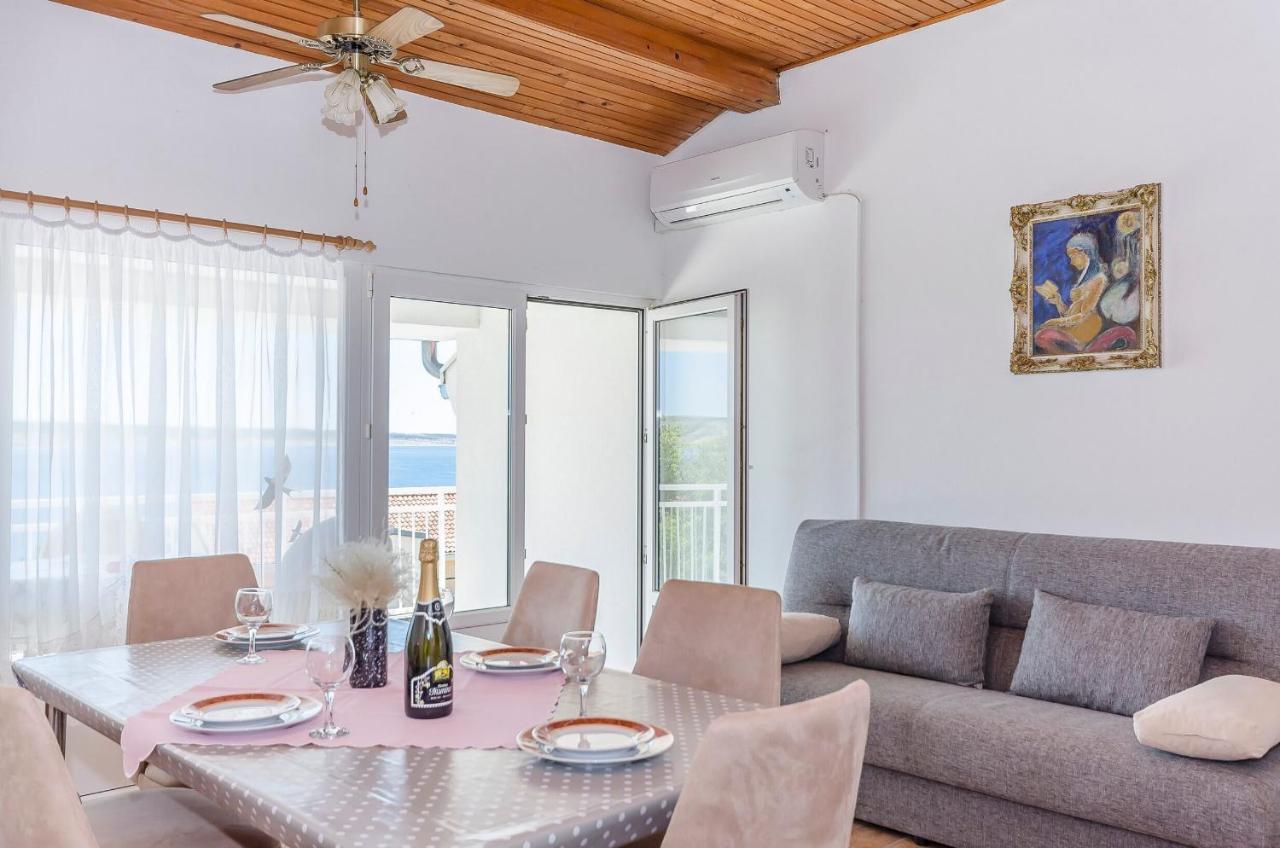 Apartments Zora Starigrad Exterior photo