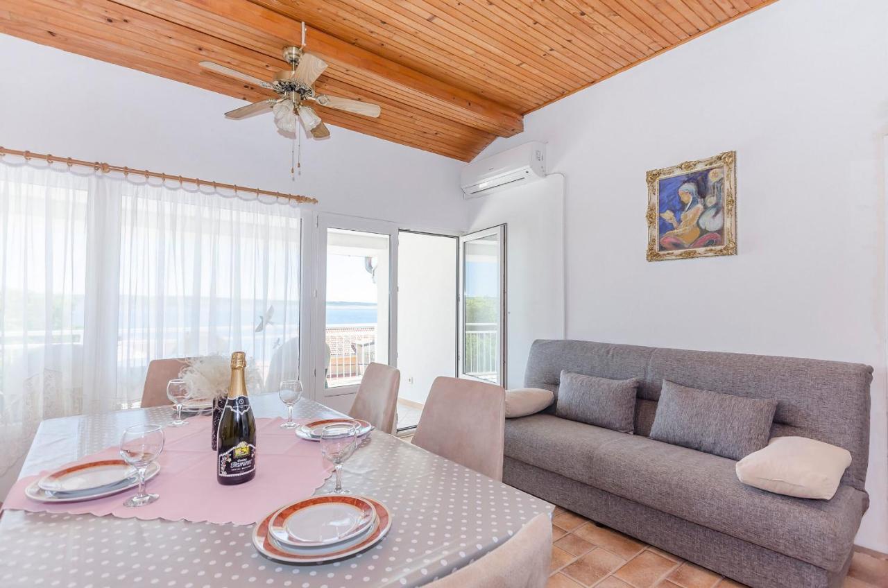 Apartments Zora Starigrad Exterior photo